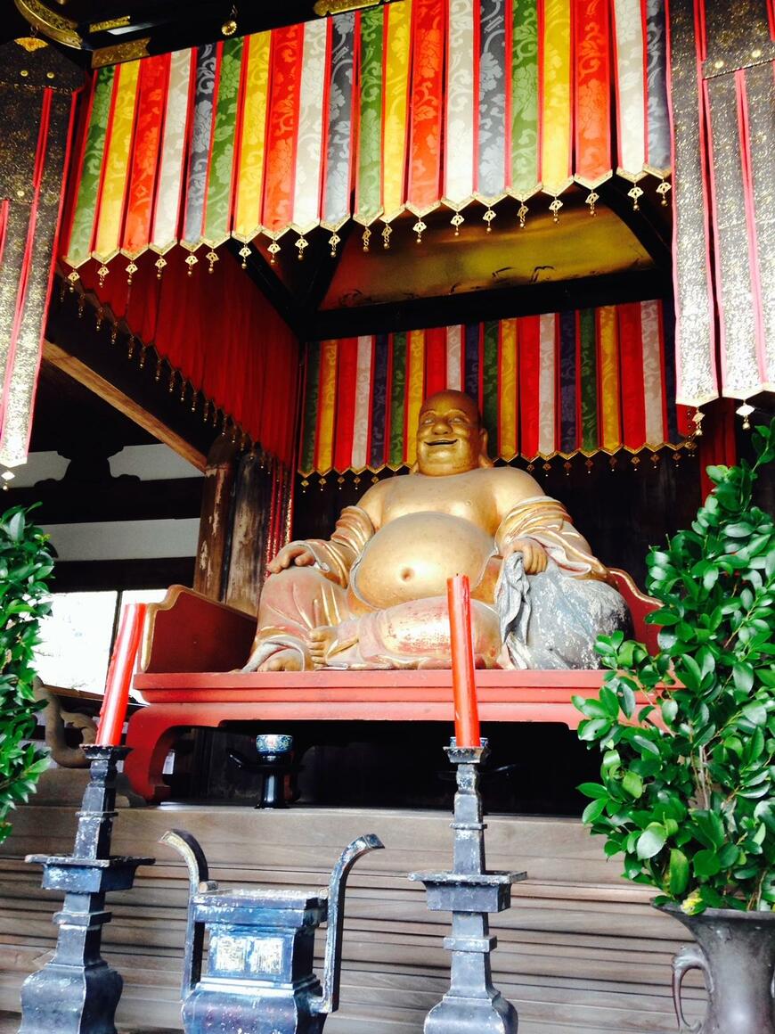 写真：筆者撮影（弥勒菩薩（布袋）坐像）