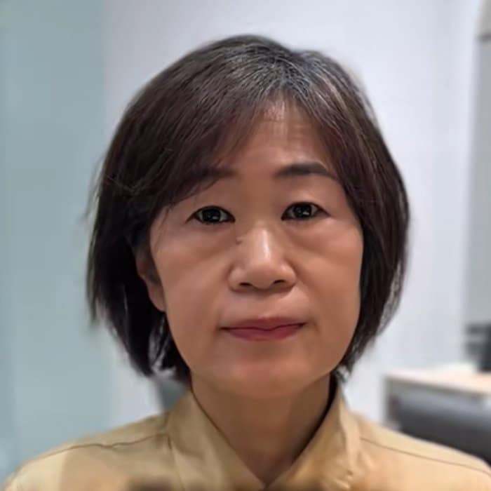 【大変身】分け目の白髪に悩むマダムが「似合わせショート」で大胆イメチェン！「似合ってます」「素敵です」と大反響