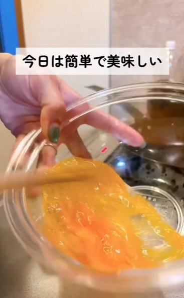 なんとお茶碗3杯分!「足りへんから」と継ぎ足し!旦那の胃袋を掴む【本格】パラパラ炒飯弁当