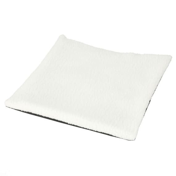 出所：ニトリ公式　ペットが入れる折りたたみスツール（モカ DH04）