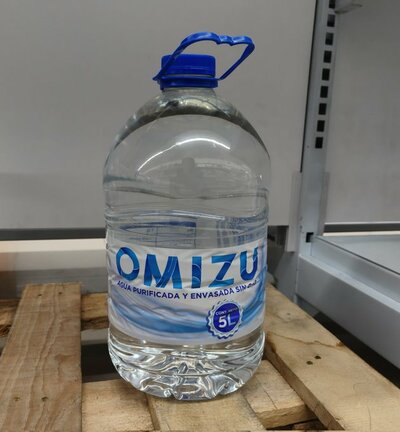 5リットルの水