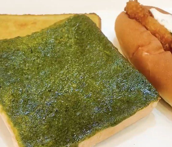 愛知県の道の駅で味わう「抹茶トースト」　地元特産の抹茶グルメに「食感と香りが衝撃」「濃さにビックリ」