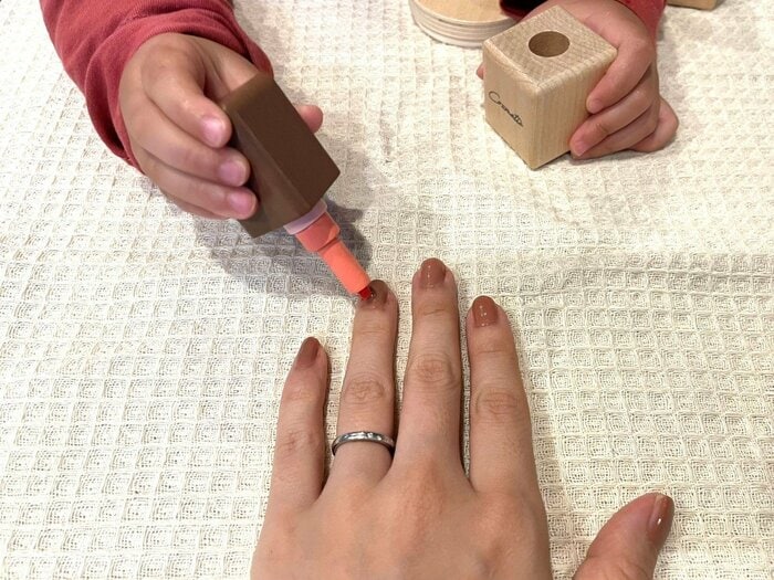 ネイルサロンのおままごとができる
