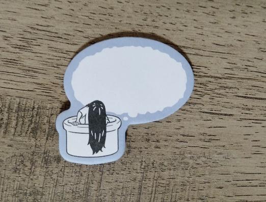 筆者撮影（キャンドゥ、貞子 付箋）