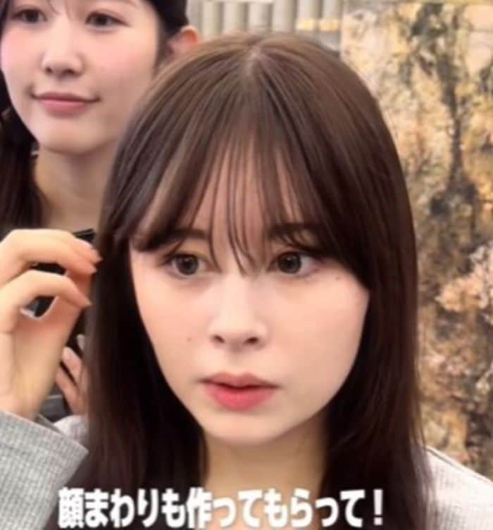 ロングヘアが「やってられない」と卒業したい女性　“2年ぶり”のバッサリカットですっきりとした髪型に！