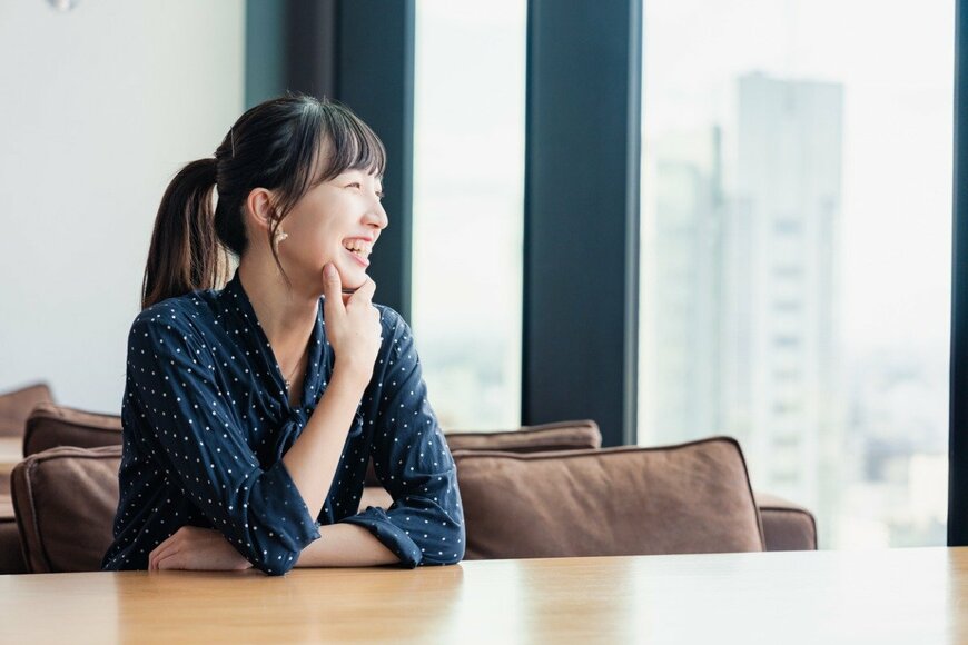 Z世代の投資女子「利益が出た人」は8割超。シニアやバブル世代をしのぐ強さの理由とは？