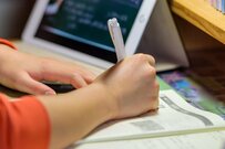 鬼滅の刃フィーバーは教育分野にも。最近の教材に”キャラクター推し”が多いワケ