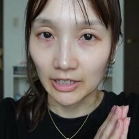 「へぇこんなメイクもあるんだ」【クッキーメイク】アラフォー元美容店長が“バズりメイク”に挑戦！大人世代にも馴染む甘～い仕上がりに「めっちゃお似合いです」