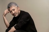 【男性の年収】50歳代後半が一番多い？年代別でみる「みんなの平均はいくら？」9月の給料は手取り金額の変化に注意！