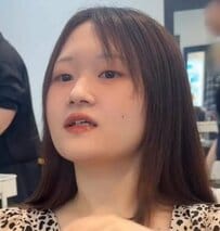「エラが気になる」女性が〈顔まわりカット〉で輪郭をカバー。セットも簡単なヘアにスタイルチェンジ