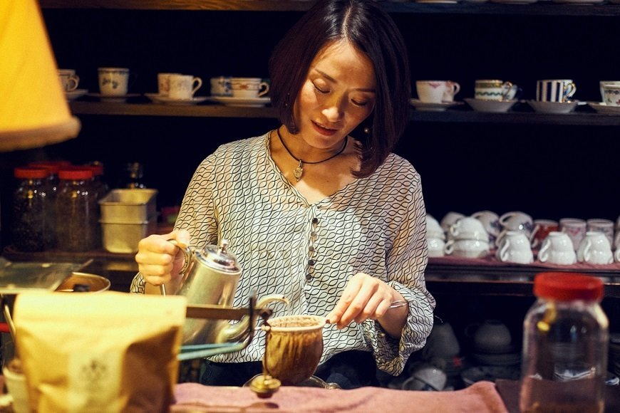 特等席から見た三輪徳子さん。美しいでしょ。