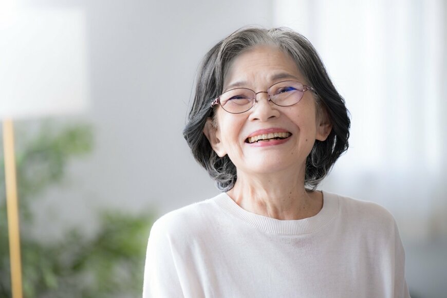 月額最大いくら？ 申請しないともらえない “年金生活者支援給付金” の受給条件とは？
