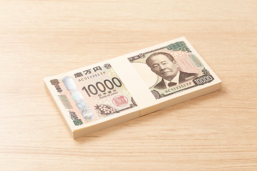 厚生年金の受給額、月額30万円超えは「わずか0.1%」女性は11万円台が平均！5年連続で減少する「第3号被保険者」と「共働き世帯」の増加