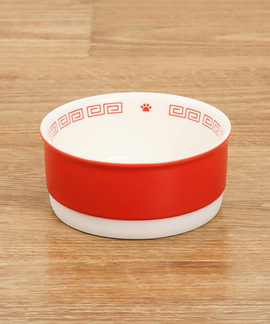 出所：パルグループ公式ファッション通販サイト 3COINS 滑り止め付フードボウル