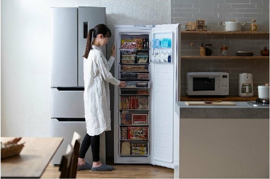 アイリスオーヤマの新作「冷凍庫」が優秀！おしゃれで節約にも