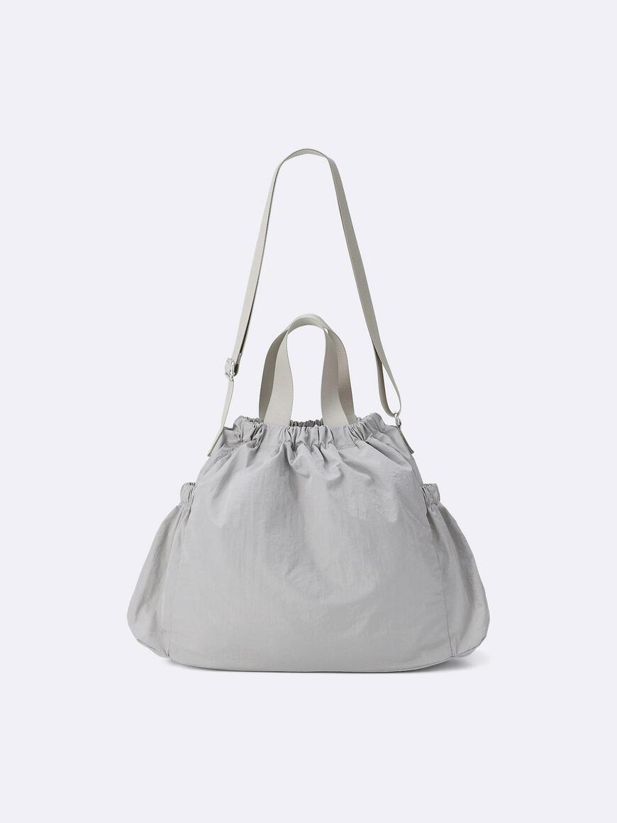 GU、ギャザーポケットバッグ商品画像