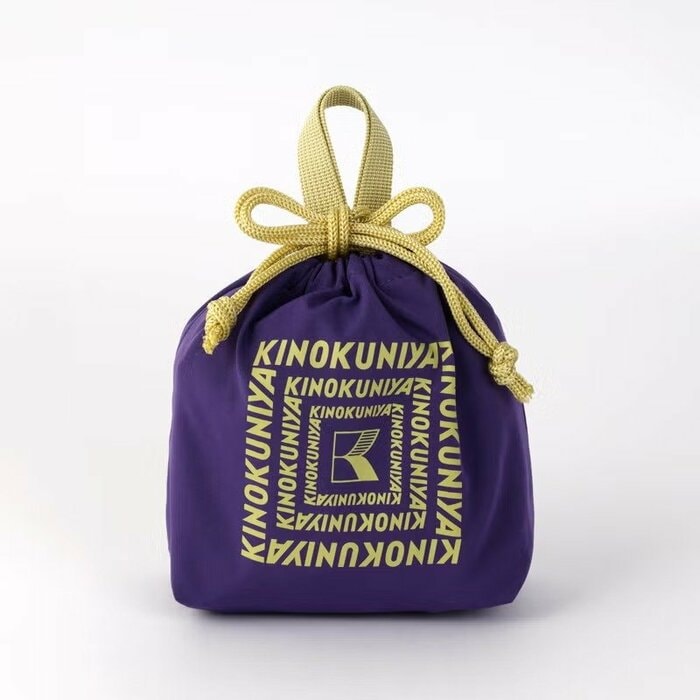 高級感漂う「ロイヤルパープル×マスタード」