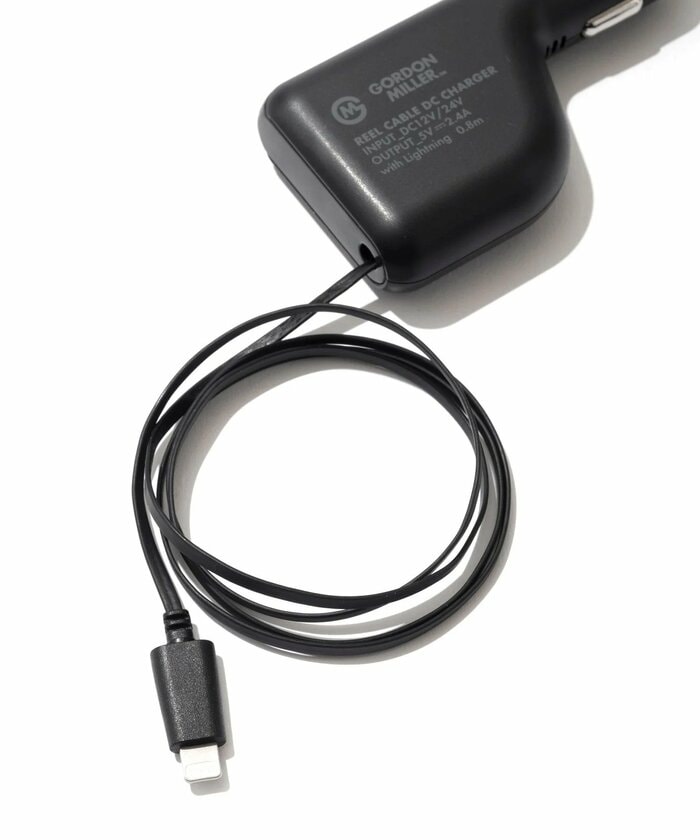 ケーブルを本体内部に収納できる巻取り機能が便利