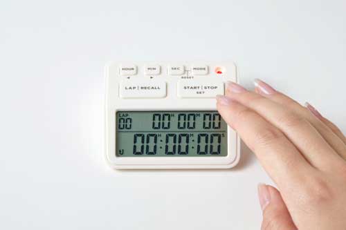 出所：株式会社キングジム『トータルの試験時間と大問ごとのラップタイムを同時に計れる学習タイマー「ルラップ」発売』