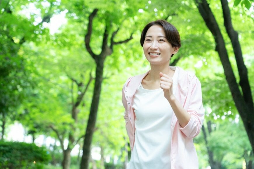 【40歳代・50歳代おひとりさまの平均貯蓄額】中央値は100万円前後に。お金が「貯まる人と貯まらない人」の違いはどこか