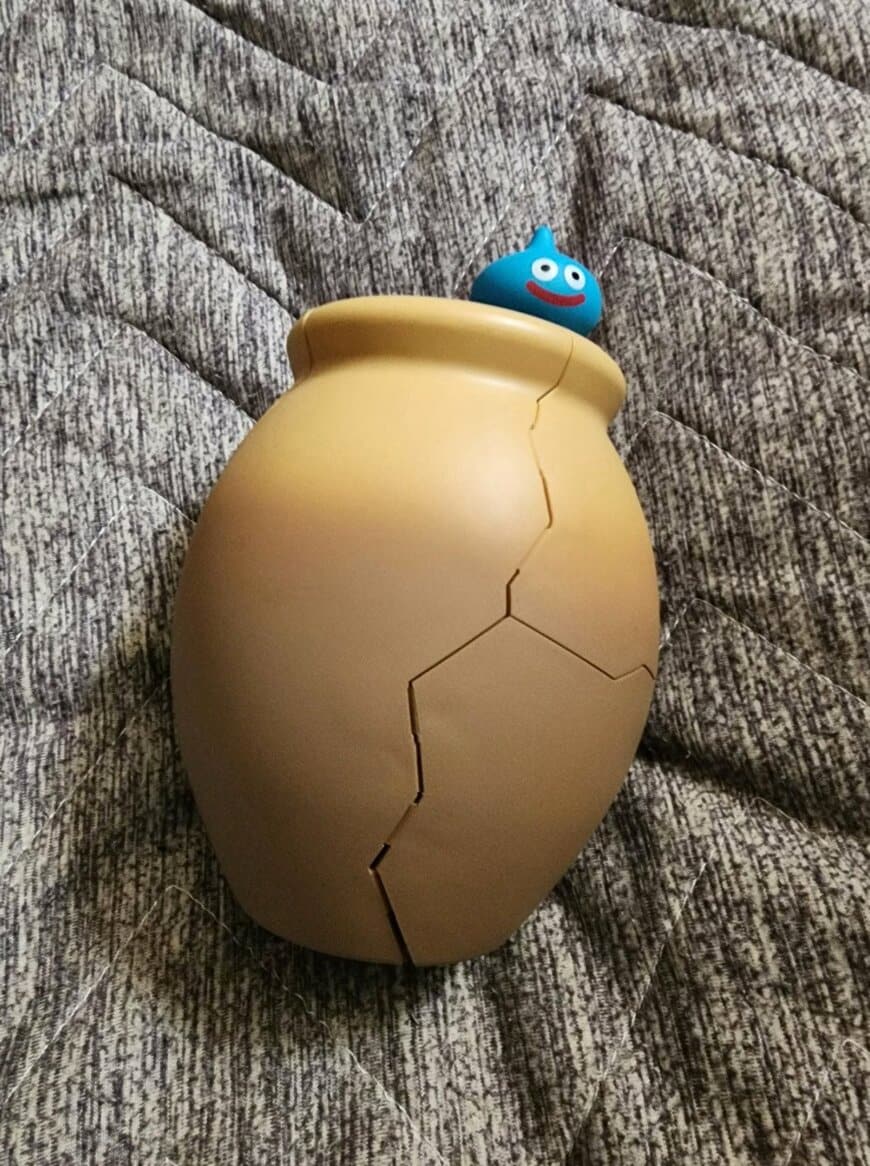 3年間貯め続けた「ドラクエの貯金箱」を割ってみると…　テンションが上がってしまう光景に「尊敬します」