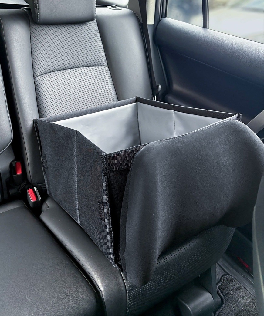 出所：パルグループ公式ファッション通販サイト　CAR用クッション付き収納BOX