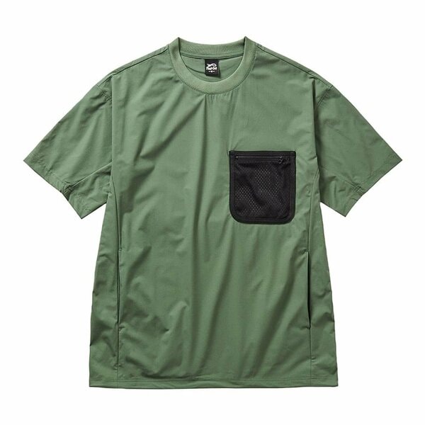 胸元がアクセントに「耐久撥水水陸両用半袖Tシャツ」(1500円)