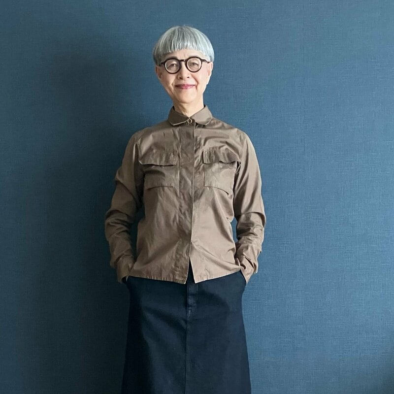 【70代マダム】「無印良品」秋のスカートコーデ。大人かわいいカジュアルスタイルが真似したくなる！