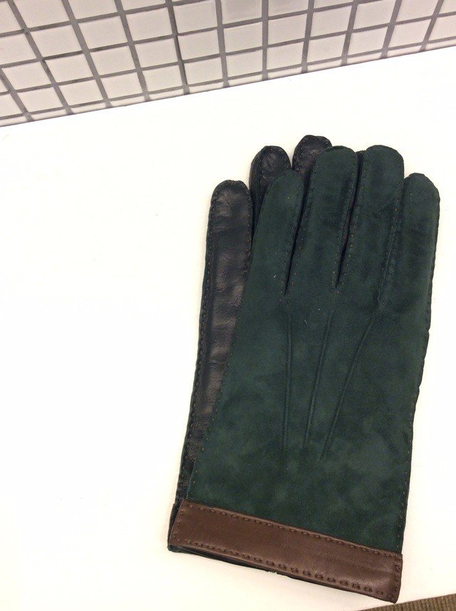 CARIDEI - レザーグローブ ¥13,500（税込）