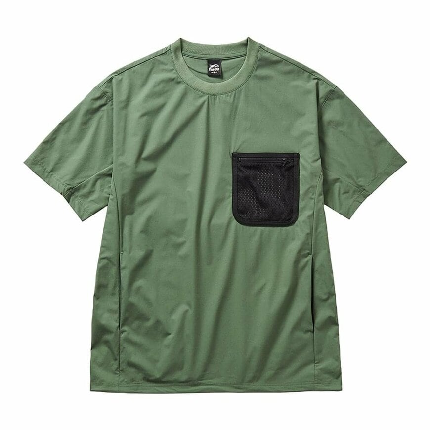 胸元がアクセントに「耐久撥水水陸両用半袖Tシャツ」（1500円）