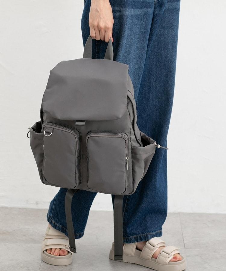 出所：ハニーズ公式通販 アウトポケットリュック