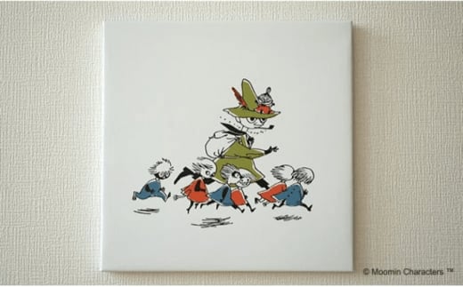出所：ふるさとチョイス MOOMIN(ムーミン) ファブリックフレーム Sサイズ(スナフキン)