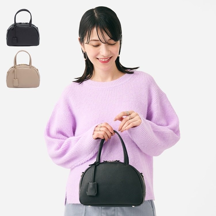 丸みのあるミニボストン。ブラックとグレージュの2色