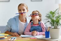 「リビング学習」はメリットだけじゃない！3つのデメリットと対処法