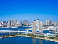 【みんなの住宅ローン】マンション価格「15年前の2.2倍！」戸建ての「価格差」は過去最大級に！60歳代でも「まだ700万円残る」実態