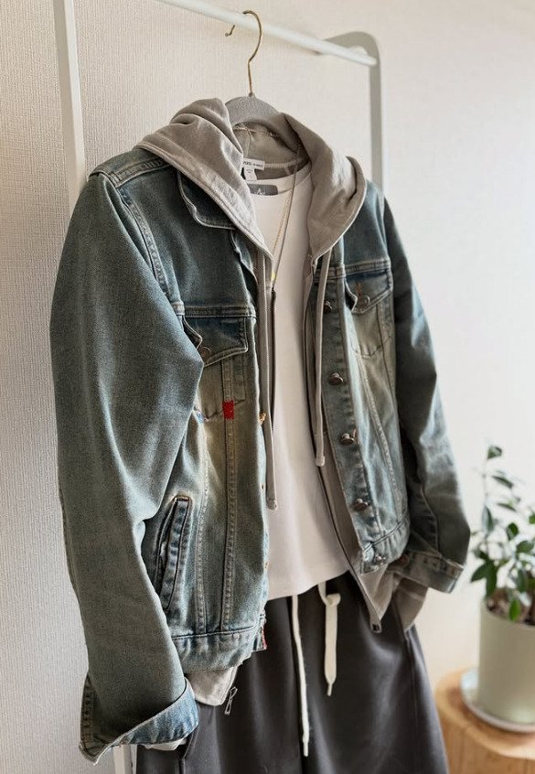 【60代マダム】5泊6日の「旅コーデ」が素敵！少ない服でおしゃれに着回すアイデアに「保存しました」「普段にも参考にします」の声