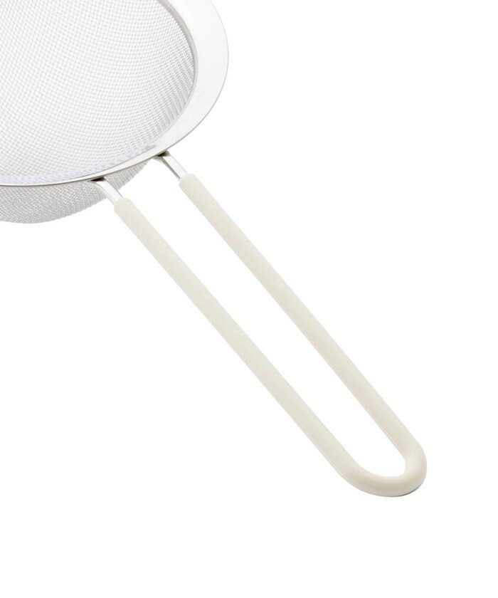 ハンドル部分はシリコーン加工を施しているため、つかんだ際にも滑りにくい