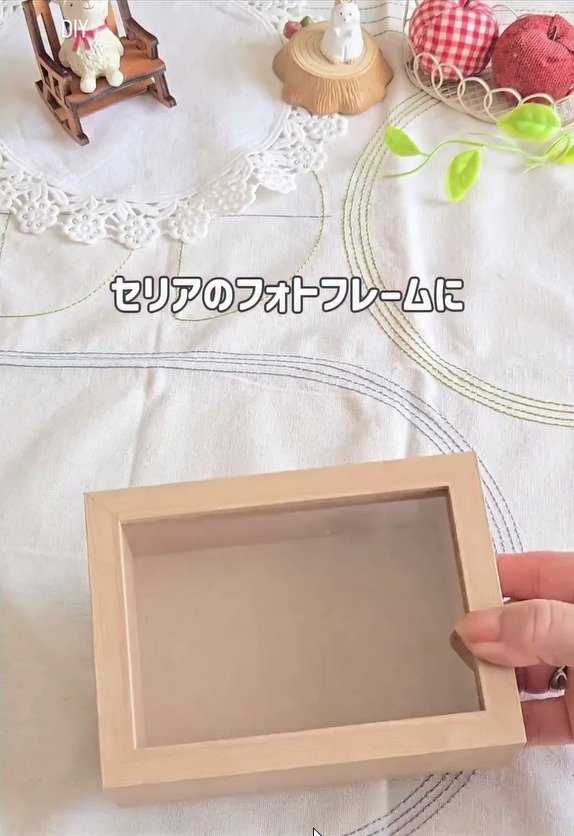 【100均DIY】セリアのフォトフレームが光る「ランタン」に変身！簡単に作れる幻想的なインテリアに反響