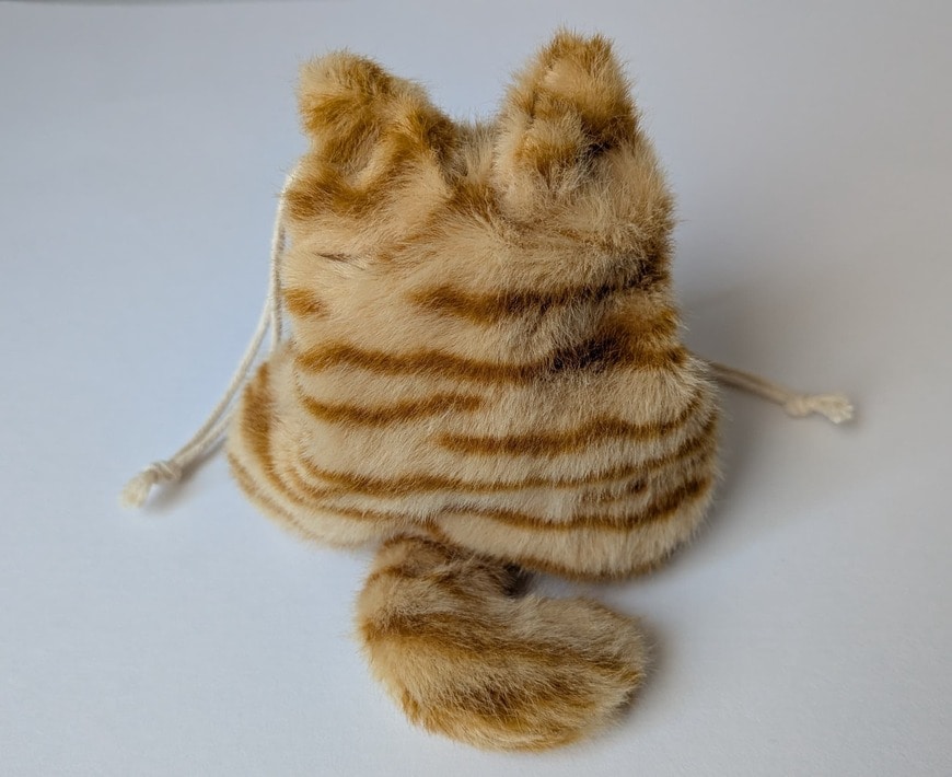 セリア　キャット巾着 ブチ茶虎