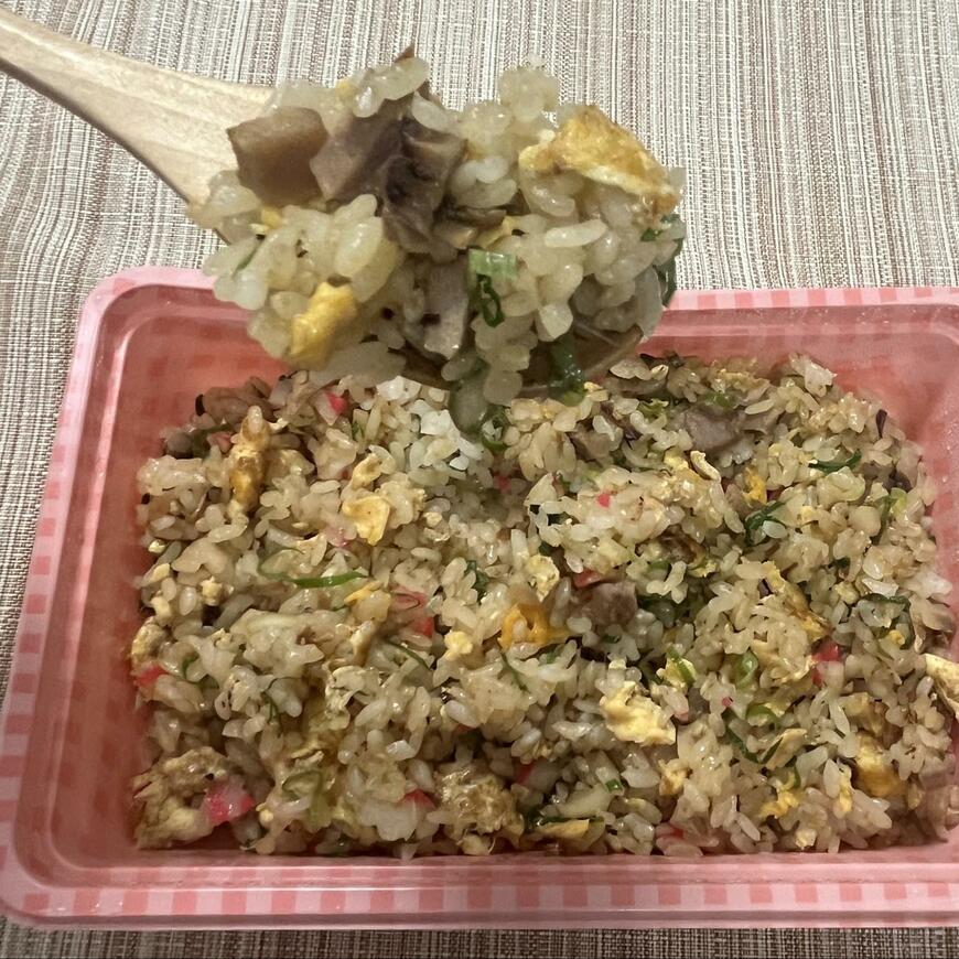 大きめのチャーシューも入っています