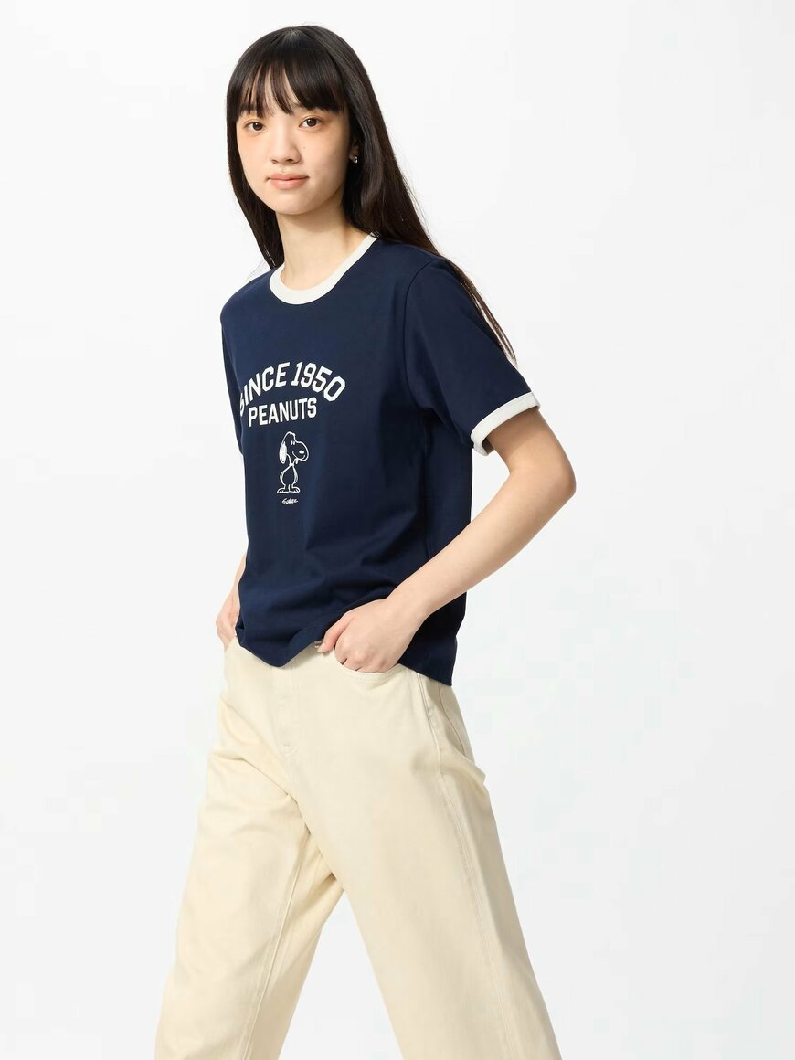 ユニクロ公式　ピーナッツ UT／カラー：69 NAVYの画像