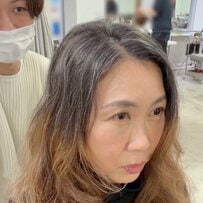 「ボサボサの髪」悩み多数の女性が脱コンプレックスに挑戦！仕上がりに「正しくこれでした」と納得の笑顔