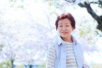 低年金者を支える「年金生活者支援給付金」など申請しないともらえないシニア向けの支援を紹介！