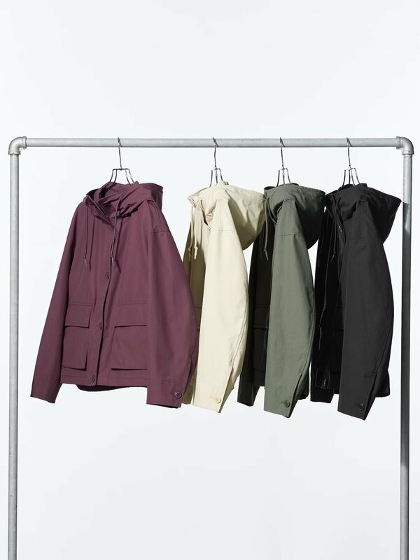 秋冬コーデを彩る落ち着いた4色のカラーバリエーション