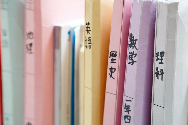 中学でテストの成績が伸び悩む子、小学校の出来が通じなくなる理由