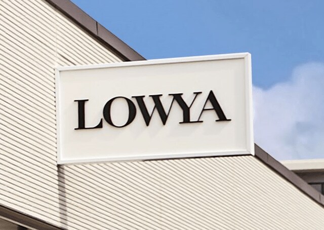 【LOWYA】から流行の「ラタン調」がおしゃれなテレビ台！収納力＆自由度も魅力