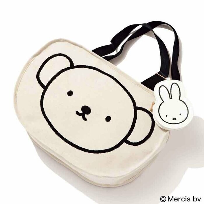 ビッグサイズのトートバッグと、ミッフィーのチャームポーチのセット