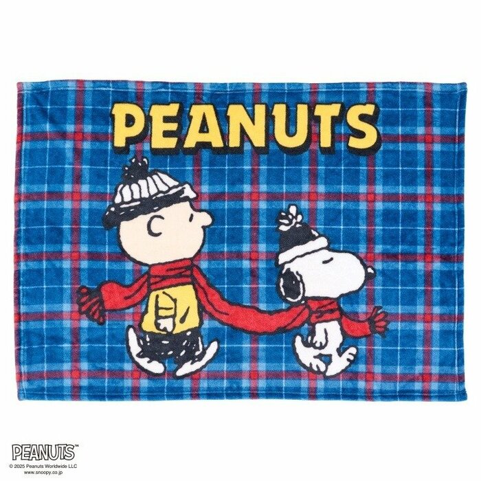 ポリエステル100%でふんわりとした優しい肌触りが特徴