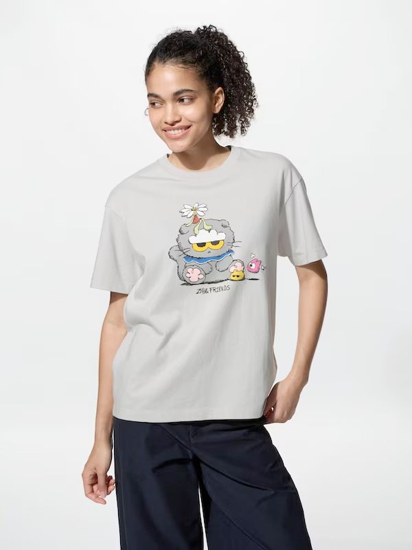 出所：ユニクロ公式　ジョアンフレンズ UT/オーバーサイズフィット　02 LIGHT GRAY