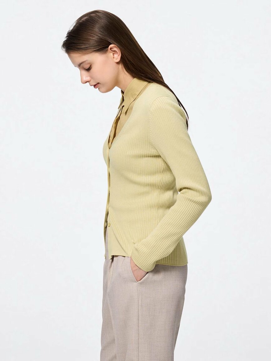 出所：GU公式　UVカットVネックカーディガンZ+E